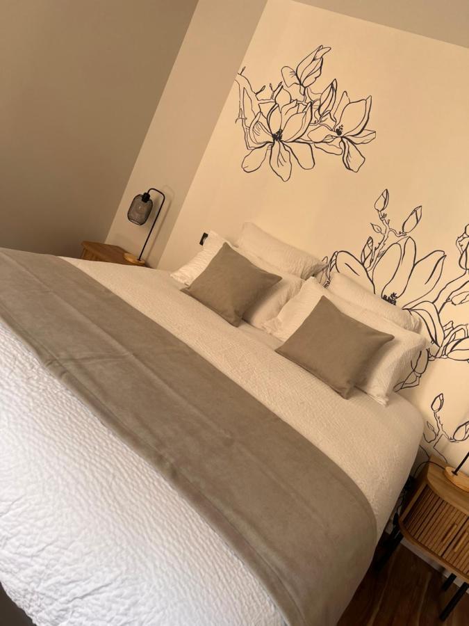Logis Hotel De France La Cote-Saint-Andre Екстер'єр фото
